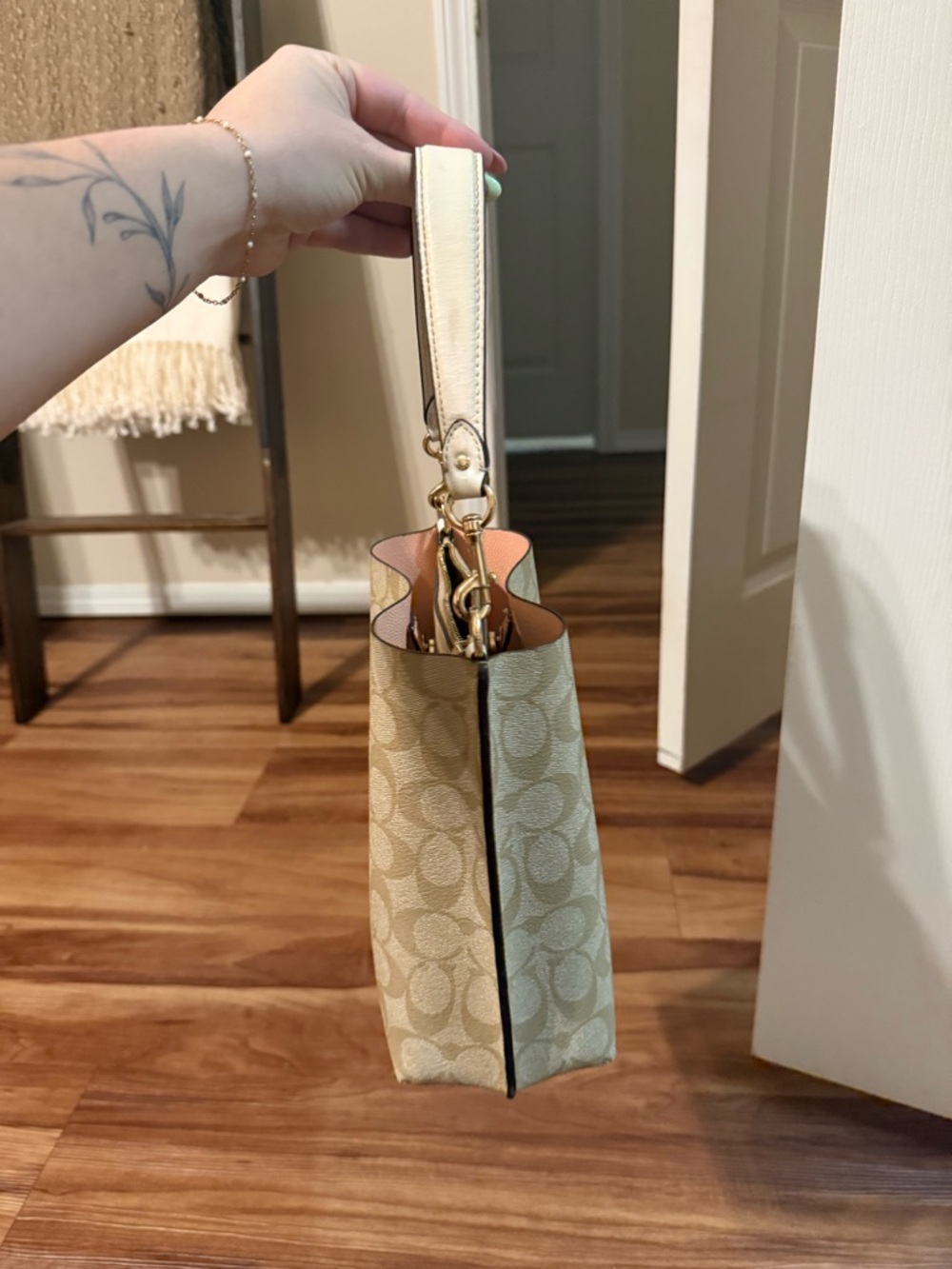 Coach Mollie Bucket Bag in Signature Canvas - Picture 6 of 6